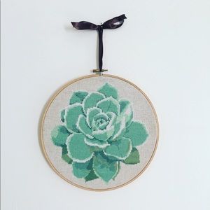 Succulent cross stitch in hoop